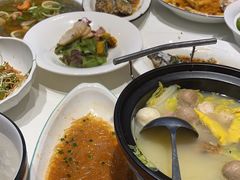 -沪华海鲜大酒楼(南汇店)