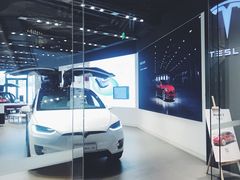 -TESLA 特斯拉(上海太古汇体验店)