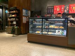 面包甜点陈列柜-星巴克(凯德晶萃店)