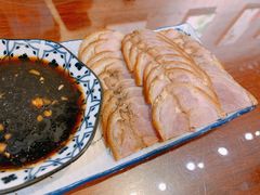 三少酱肘子-娄三少·老北京春饼烤鸭家常菜(方庄店)