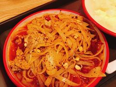 -十三朝牛馍王擀面皮(骡马市店)