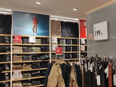 -优衣库(上海金桥太茂店)