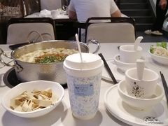 -德林酸菜鱼火锅(南丹店)