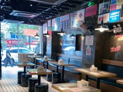 -肥汁米蘭香港米线(定西路店)
