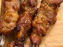 -乡村馕坑肉·烧烤·新疆菜·本地人更爱吃(阿勒泰首店)
