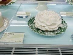 -潮一不贰·法式甜品·生日蛋糕·西式简餐(外滩店)