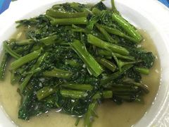 -纽顿熟食中心