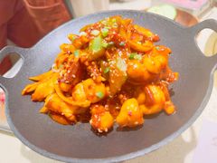 -蚂蚁洞·烤肉大营地(上海静安大悦城店)