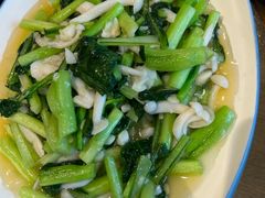 -赶海部落海鲜城(海阳路店)