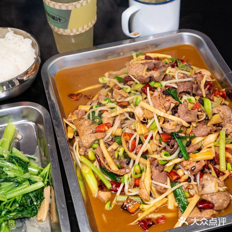 厦门的朋友！！立刻去思北brt吃这家爆炒生料