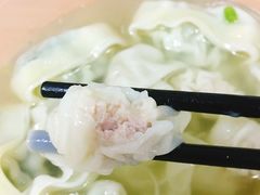 -上海三鲜馄饨王(南门桥市场店)