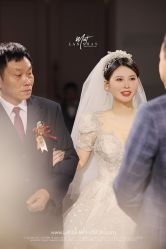 -Lady  Jane高端婚纱礼服馆