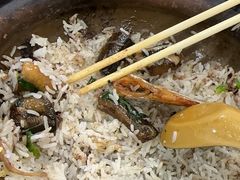 -容里煲仔饭(利丰北路店)