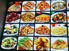 -李哥海鲜烧烤家常菜(孔雀城店)