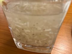 -莲餐厅·湖北菜·潜江小龙虾店(愚园路店)