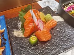 -萤初高端日料王(曲江银泰店)