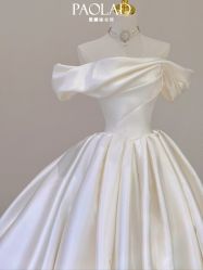 -南京宝娜嫁衣婚纱礼服馆(中央路店)