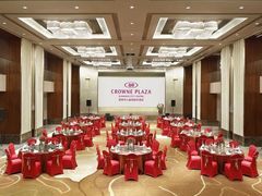 -昆明中心皇冠假日酒店