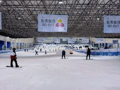 -绍兴启迪乔波冰雪世界