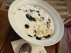娟珊大满贯-RUXU入续糖水铺与包(卓悦中心店)