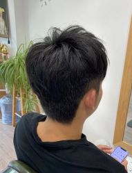 -15C7 男士理发馆 烫染专业店