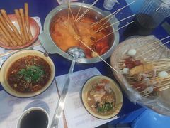 -马路边边串串香(苗栗路店)