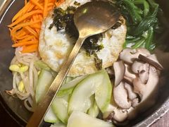 -恩你小木屋·韩式料理(假日广场店)