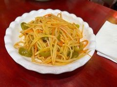 -金杨拉面王小吃面馆·牛三宝面·红烧牛肉粉