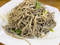 -溢心园香河肉饼总店