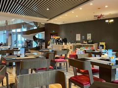 -筠咖啡西餐厅(上海国展宝龙丽筠酒店)