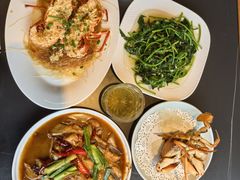 -鑫悦楼煎蟹·16年海鲜大排档