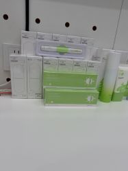 -凡碧诗毛孔清洁收细