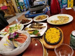 -青瓦餐厅·生鱼片·韩园烤肉(西塔店)