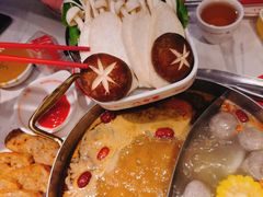 -八合里牛肉火锅(上海世茂广场店)