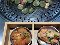 -马路牙子烧烤音乐酒馆(望京店)