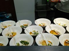 -金陵老丁家馄饨(新街口店)