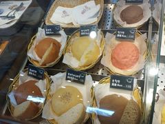 -劳顶笨咖啡(丽水宜家店)