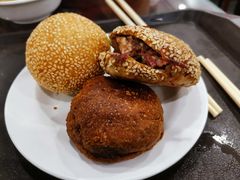 -聚德华天护国寺小吃(甜水园店)