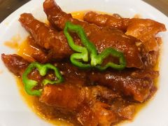 -钟书阁(群光广场店)