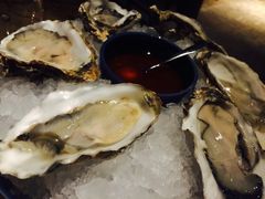 -山港凯悦酒店·BEBA海滩烧烤餐厅酒吧