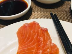 -大中华希尔顿酒店-念自助餐·嗨啤·小龙虾
