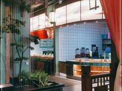 大堂-松沪名灶·豆浆鱼头·新上海菜(飞航吾悦广场店)