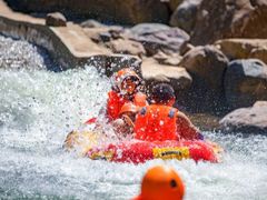 -安吉龙王山峡谷漂流