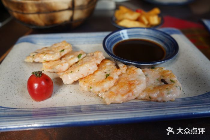 那家油麻菜馆顺德煎虾饼图片