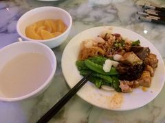 -裕龙汤泉