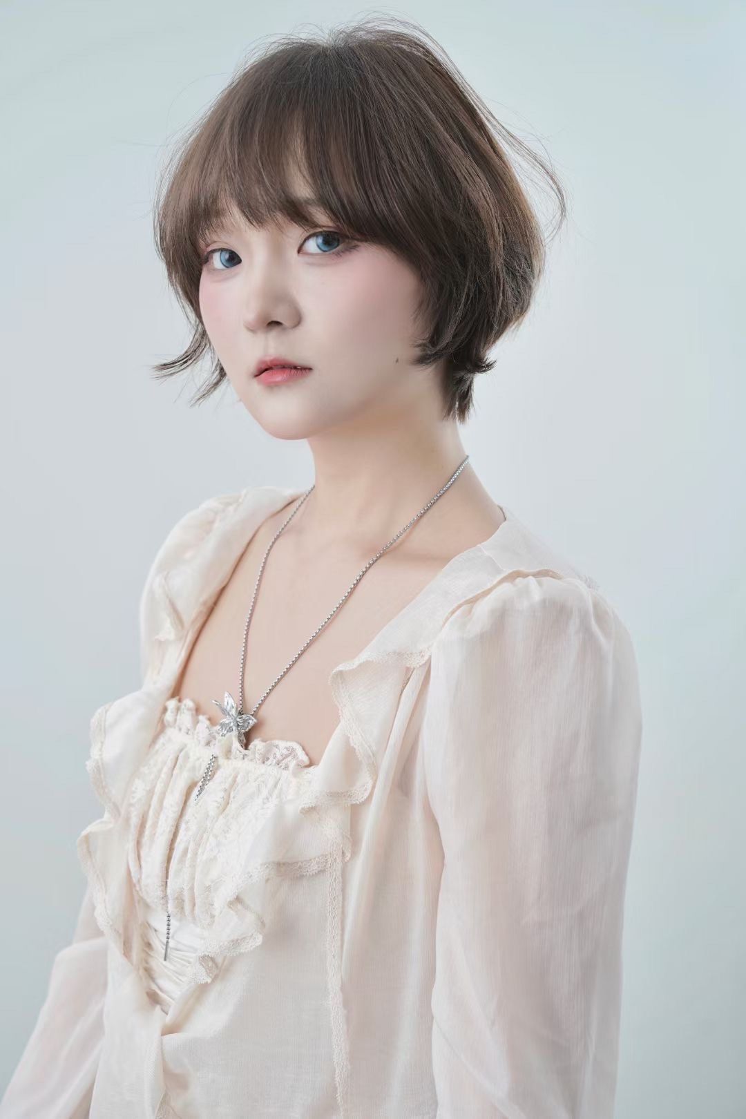 圆脸方脸短发分享\\n甜美挂耳潮短发女生短发分享\\n用很多种层次