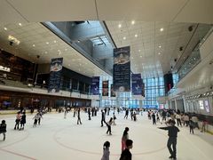 -冰纷万象滑冰场(深圳万象城店)