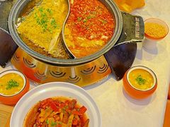 -阿瓦山寨·湘菜现炒·剁椒鱼头王(咸阳总店)