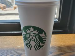 -星巴克(济南美莲广场店)