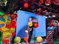 -路边边地标烧烤·川菜·小龙虾·音乐酒馆(良乡长虹店)